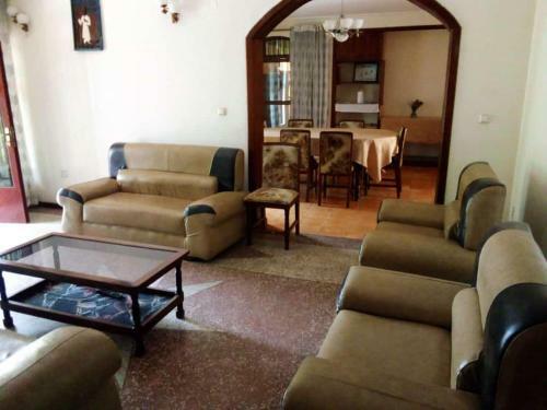 Hotel Pearl Guest House By Green Safaris