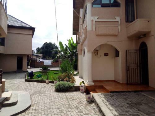 Hotel Pearl Guest House By Green Safaris