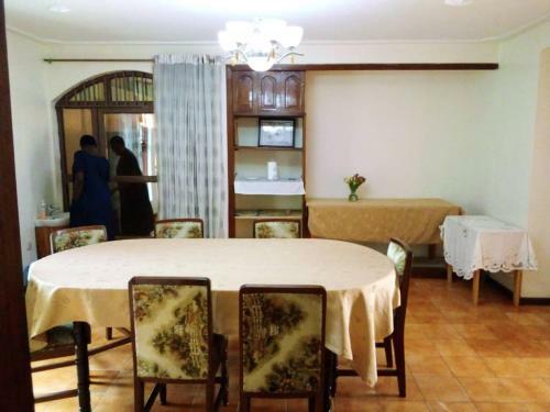 Hotel Pearl Guest House By Green Safaris
