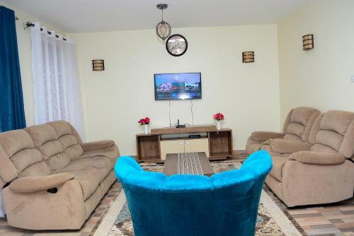 Villa Home And Away Stays