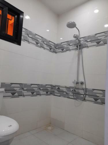 Apartamento Apparemment Moderne 4 Pi�ces Dakar Cit� Apix Tiouawane Peul