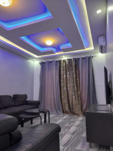 Apartamento Apparemment Moderne 4 Pi�ces Dakar Cit� Apix Tiouawane Peul