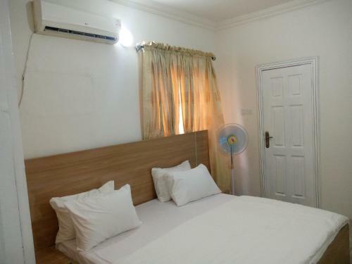 Derin Apartment
