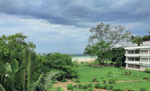 Doreen Beach Apartment