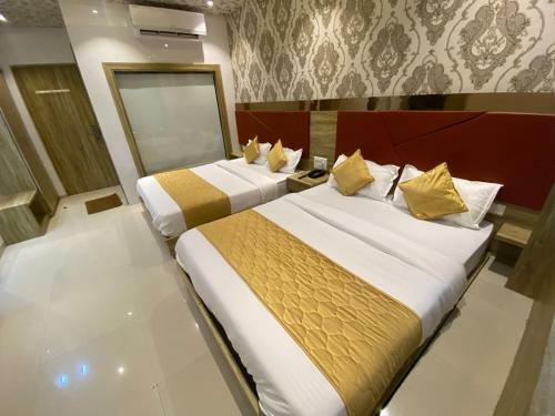 Hotel Bkc Crown - Near Us Embassy