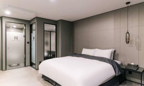 Hotel ??? ??