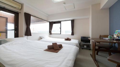 Hostal ?????????