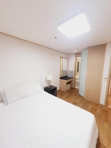 Apartamento Gangnam??apt 3room 2bath ??? 5? ??? ??? ????