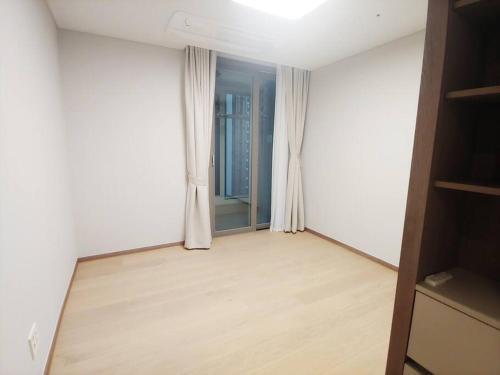 Apartamento ?? ?????? ?? ??? 4room 2bath ?? ????