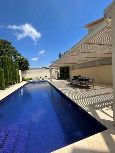 Luxury Villa In Raanana