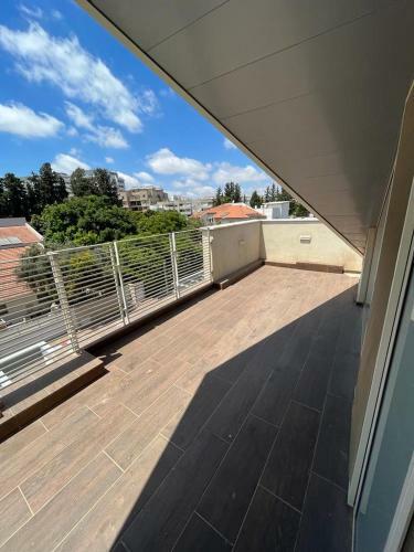 Luxury Villa In Raanana
