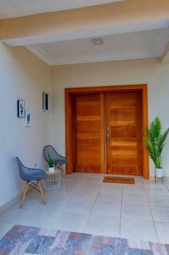 Villa At A Gated Community And Private Pool.