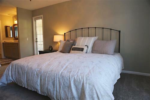 Biltmore Cloisters 2 Br By Casago