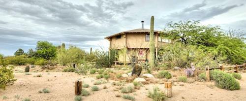 Tucson Natural 5br By Casago