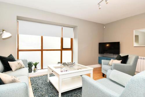 Apartamentos Tom Barry House