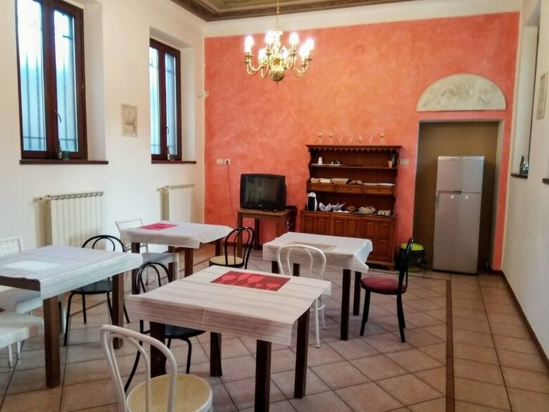 Hostal La Corte Del Poeta
