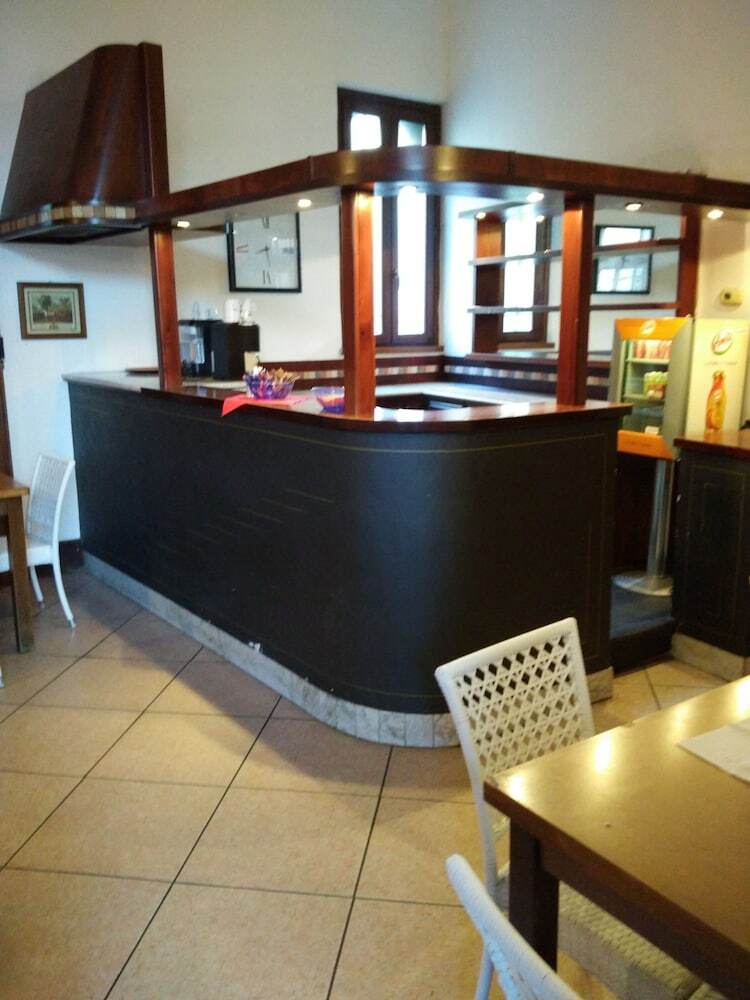 Hostal La Corte Del Poeta