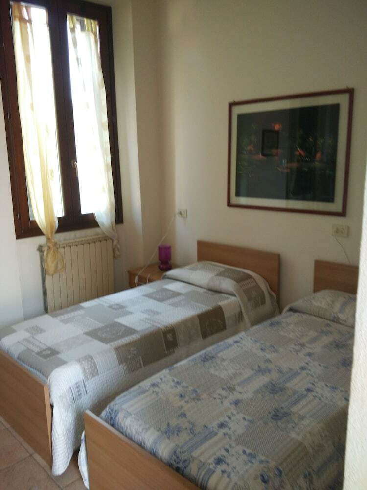 Hostal La Corte Del Poeta