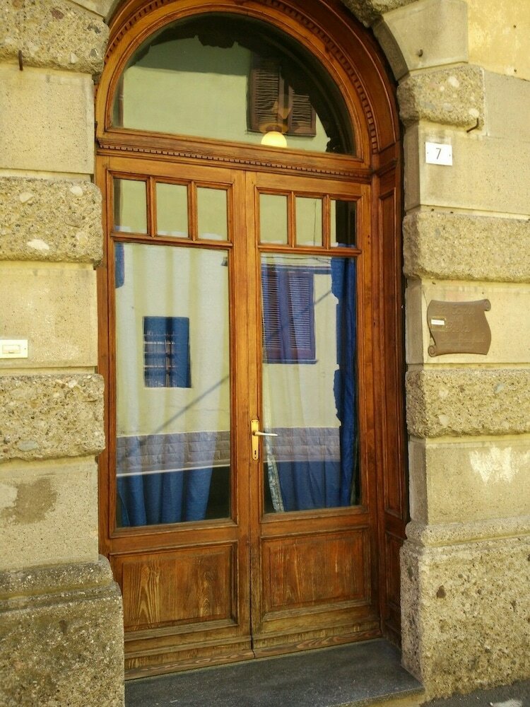Hostal La Corte Del Poeta