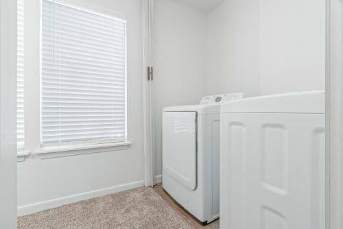 Apartamento Updated Townhome Near Desoto Golf Course And Lake!
