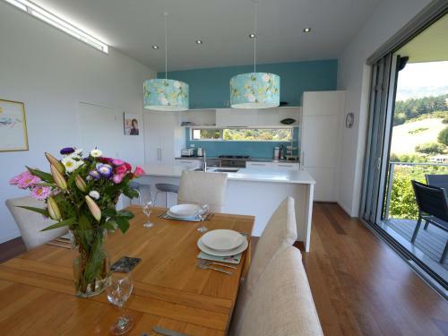 Akaroa Delight - Akaroa Holiday Home