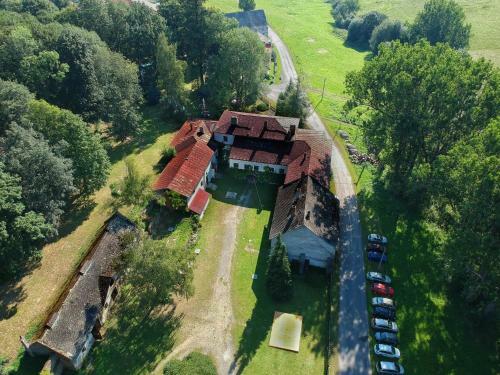 Hostal Nez�mek