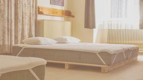 Hostal Nez�mek