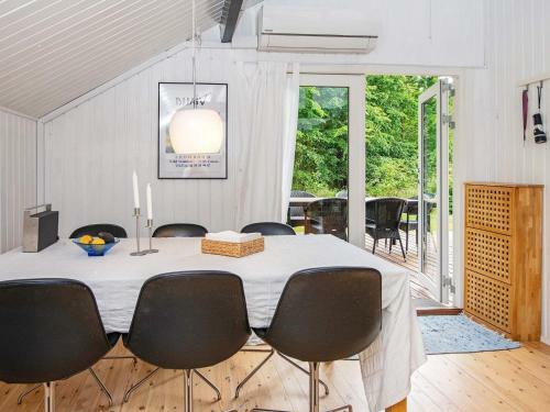 Holiday Home Knebel Lii