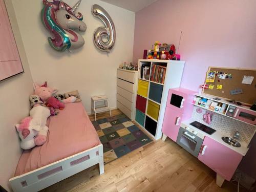 Apartamento Lovely 3 Bedroom With Everything For 3-6 People