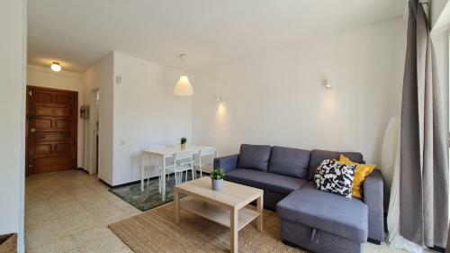 Apartment Los Cristianos With Pool Cris-sol