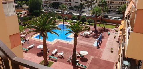 Apartment Los Cristianos With Pool Cris-sol