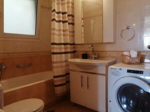 Apartamento ??????? ????? ???????? ??? ???????? 5' ??? ??? ???????!