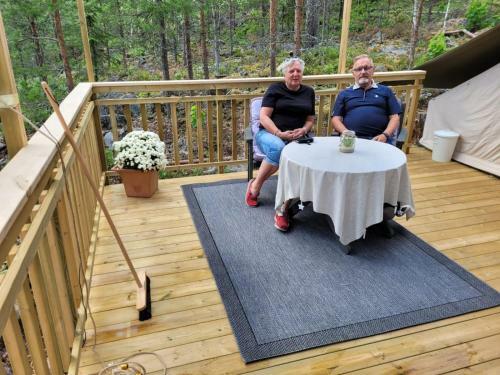 Hideaway Glamping