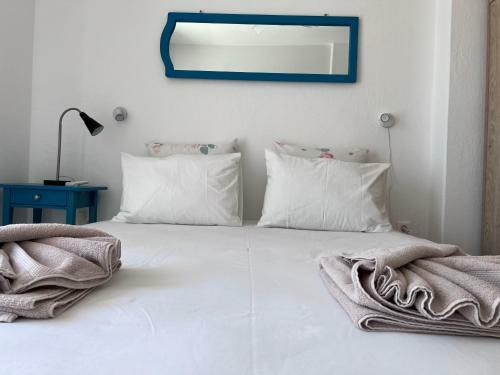 Aqua Theros Apartments