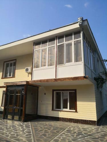 Hostal We Welcome Guesthouse