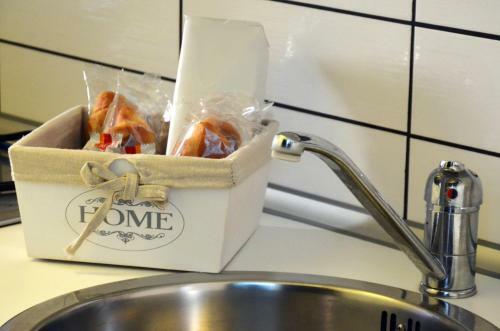 Bed & Breakfast Beb La Casetta Rossa