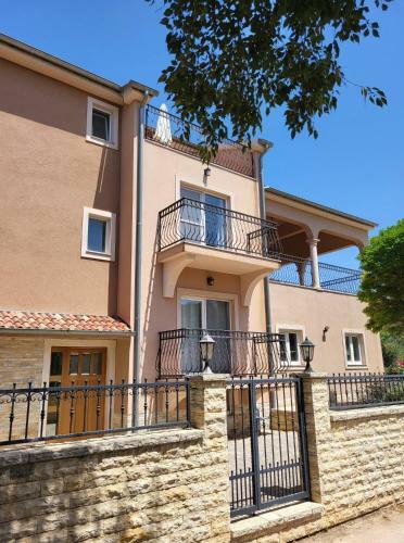 Apartmani Mateo