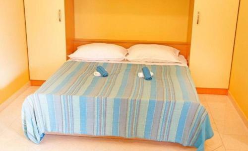 La Playa Apartments