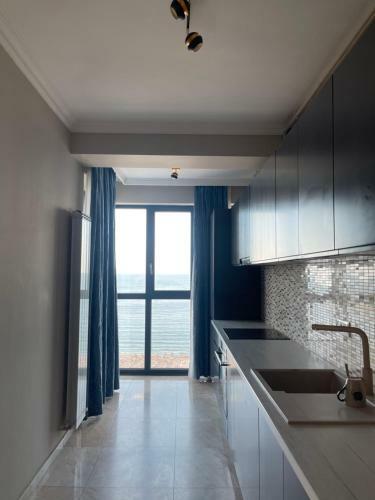 Blue Marina Sea View Apart