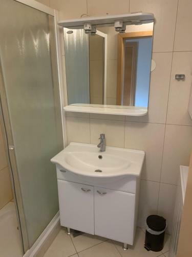 Nice Apartment In Portoro?
