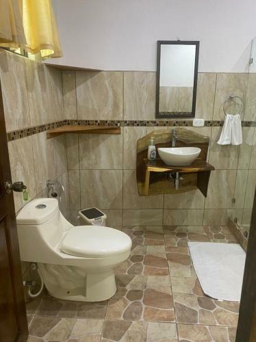 Casa Vista A La Monta�a