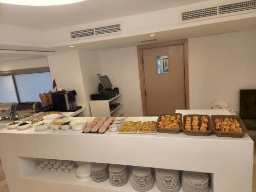 Fajr Hotel