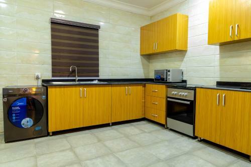 Sterling Falls Apartments