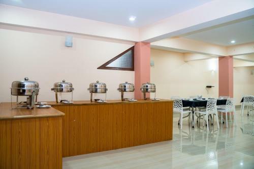 Hotel Bankhim Residency