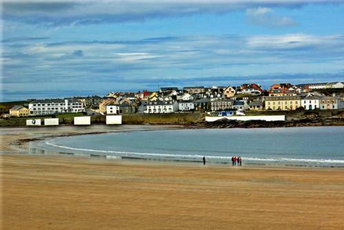 Moore Bay Holiday Homes
