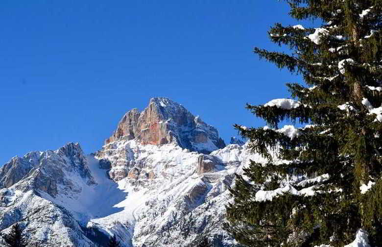 Hotel Croda Rossa