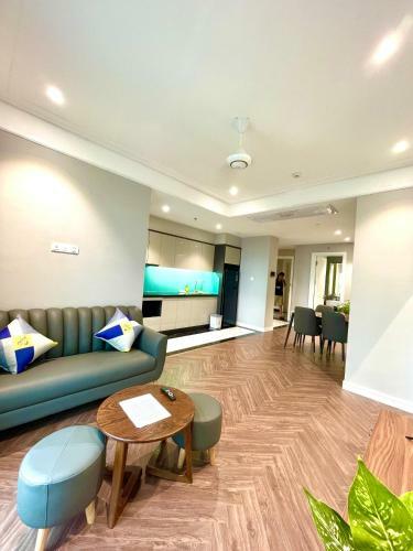 Apartamento C?n G�c Gi�p Bi?n Altara Resedences