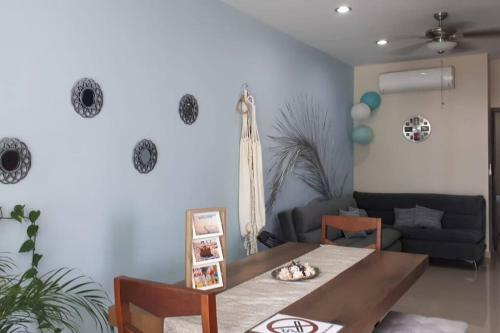 Apartamento Departamento En Zona Dorada, Cerca De La Playa