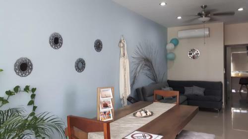 Apartamento Departamento En Zona Dorada, Cerca De La Playa