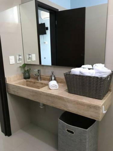 Apartamento Departamento En Zona Dorada, Cerca De La Playa